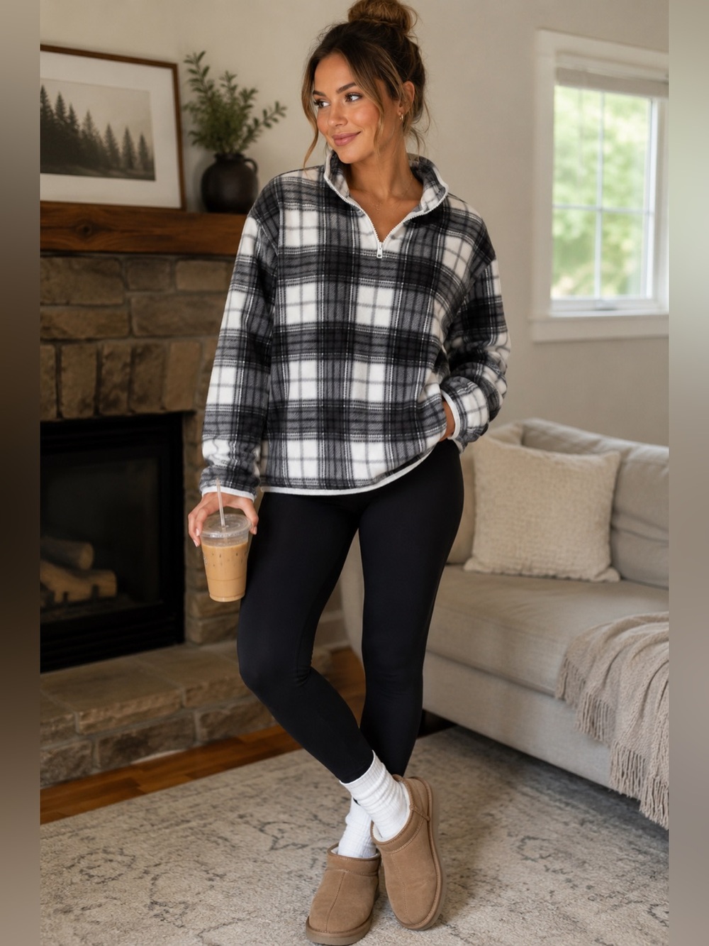 Ardene Women's Zip-Up Plaid Fleece - White & Gray